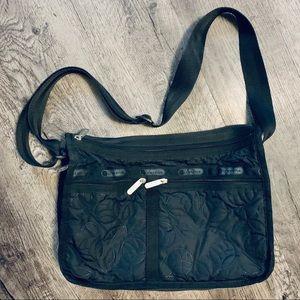 EUC Black Deluxe LeSport Sac Crossbody Purse